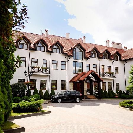 Hotel Zoloto Karpat Stryi Exterior foto